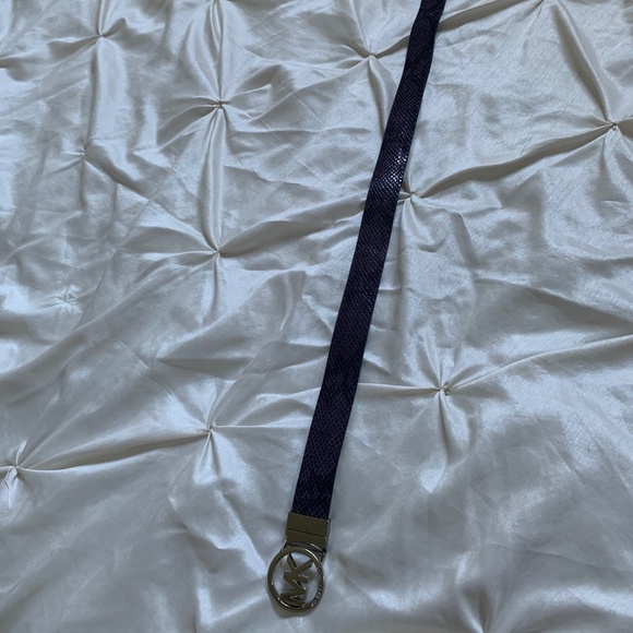 Michael Kors Purple/Black Snakeprint/Suede/Leather Reversible Belt sz S main image 4